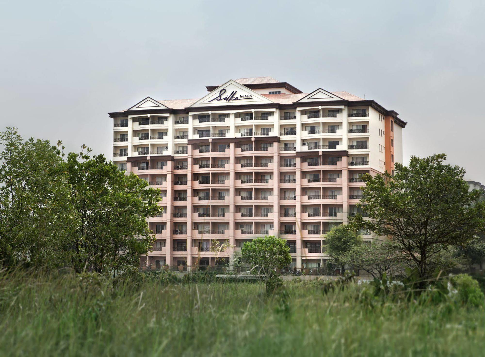 Silka Johor Bahru Hotel Buitenkant foto