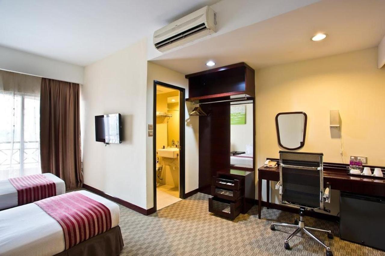 Silka Johor Bahru Hotel Buitenkant foto