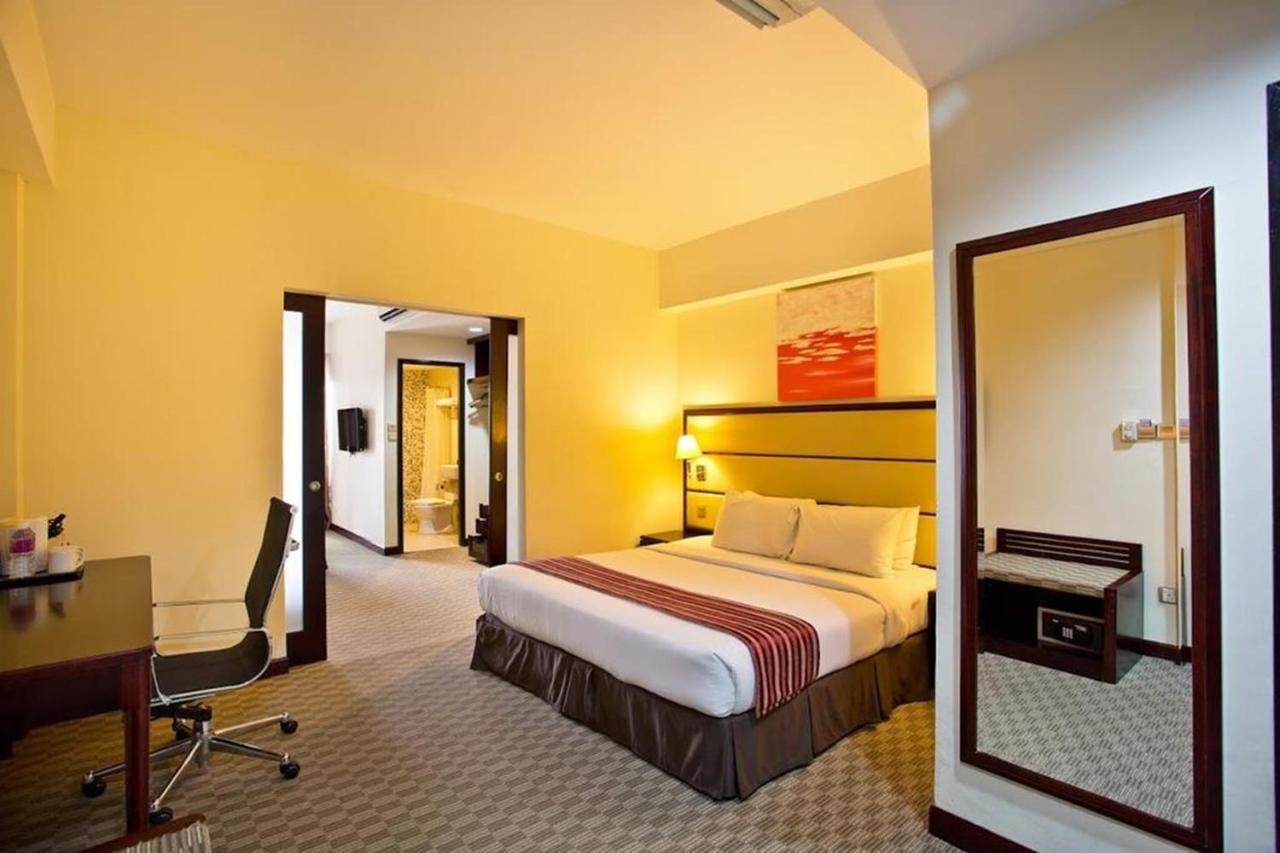 Silka Johor Bahru Hotel Buitenkant foto