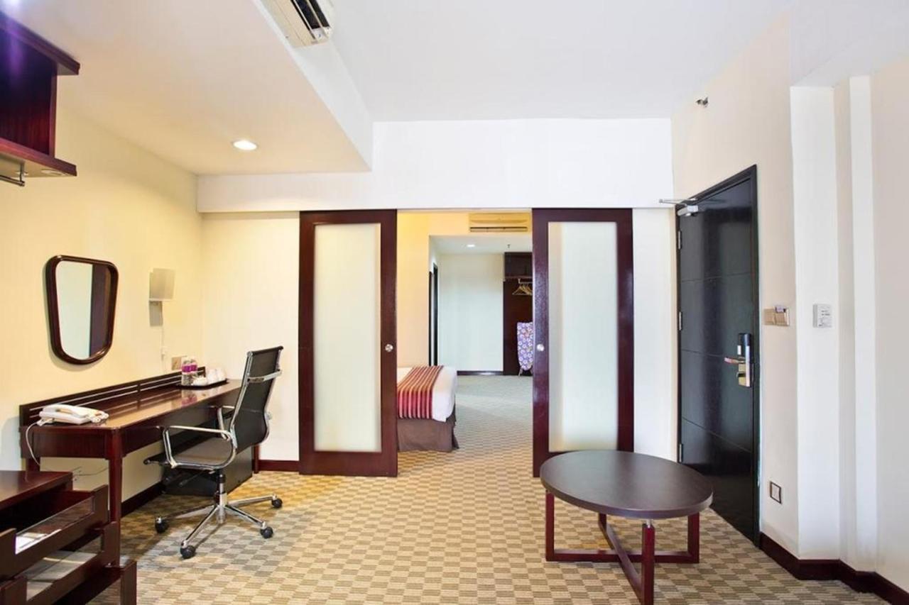Silka Johor Bahru Hotel Buitenkant foto